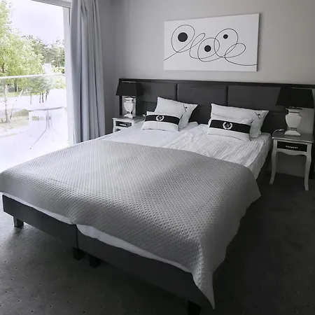 Majestique * ポビエロボ