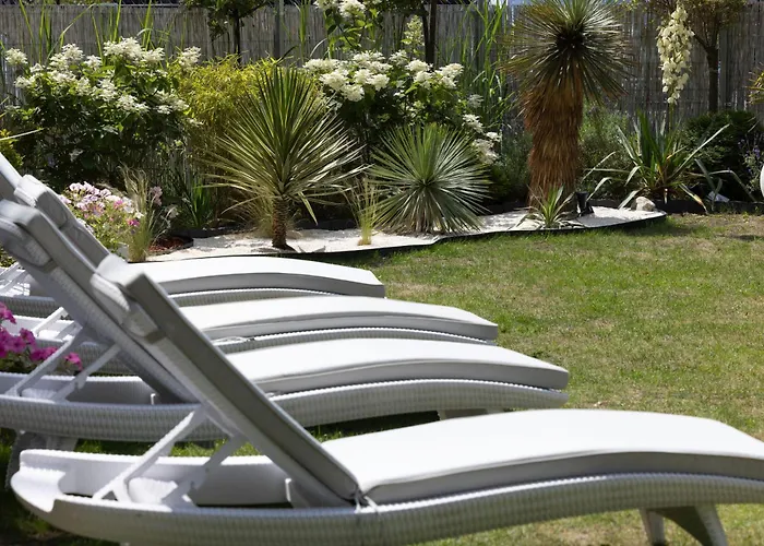 Aldeamento Turístico Majestique